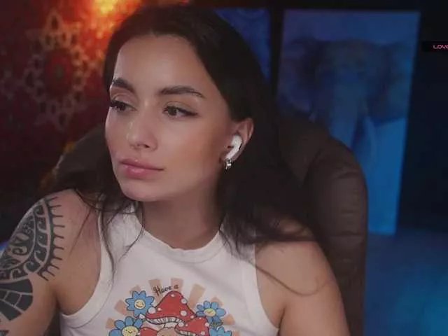 Offline -Bombshell- on BongaCams