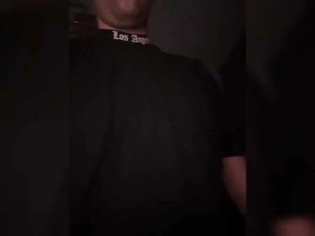 Offline Achilles001 on BongaCams