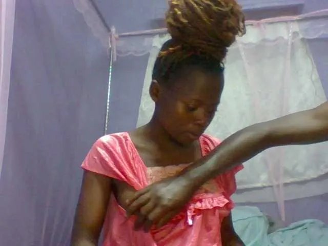 Offline Africanmandk on BongaCams