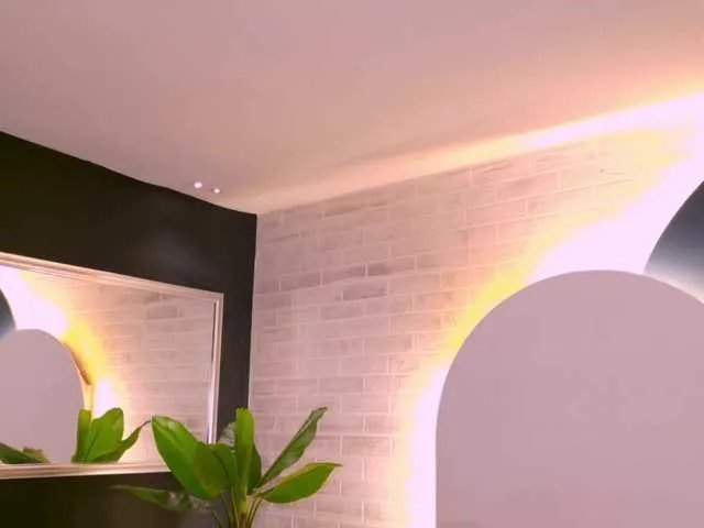 Offline AgathaKondo1 on BongaCams