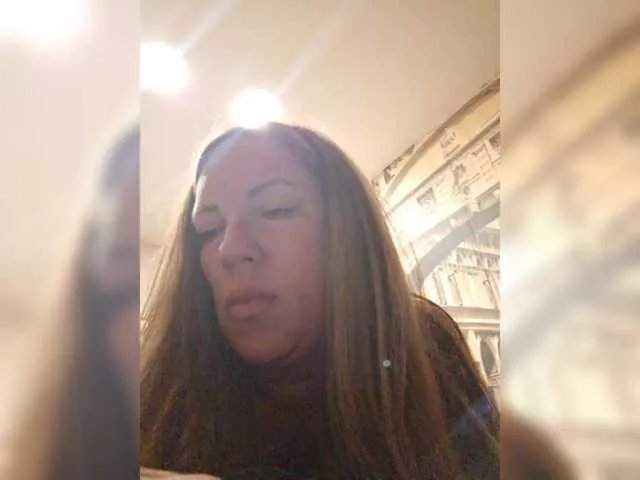 Offline Alena5631 on BongaCams