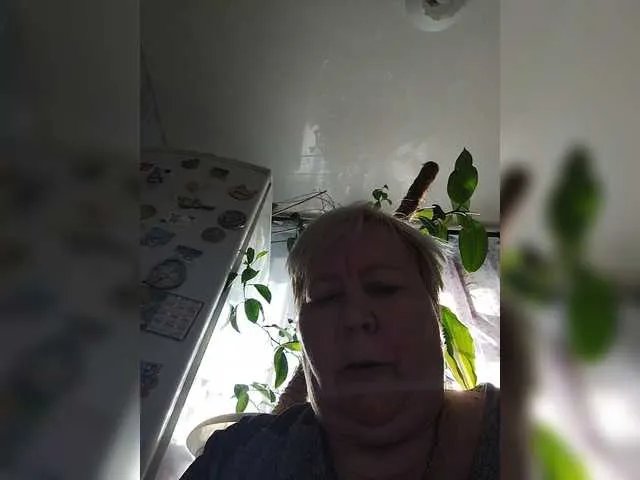 Offline Alena61 on BongaCams