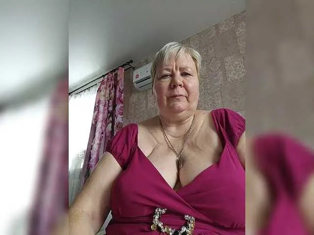 Offline Alena61 on BongaCams