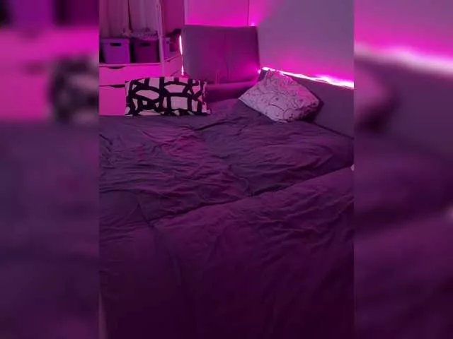 Offline AlexMir69 on BongaCams