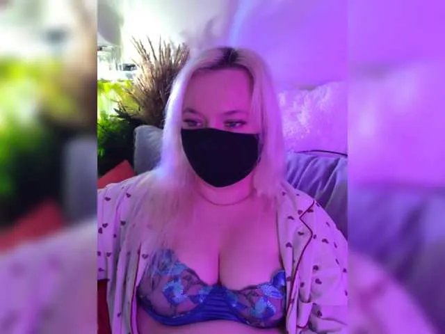 Freechat Alicekitty on BongaCams