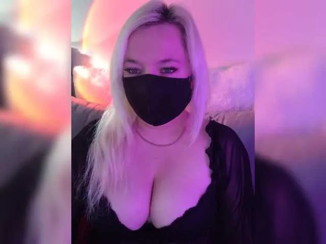 Freechat Alicekitty on BongaCams