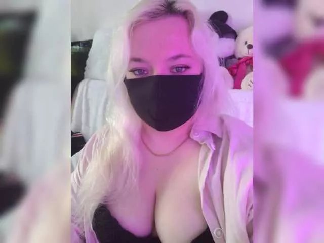 Freechat Alicekitty on BongaCams