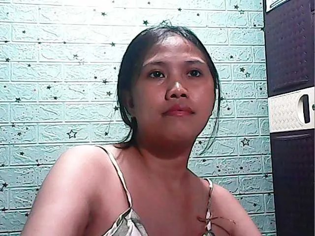 Offline Aliceyu on BongaCams
