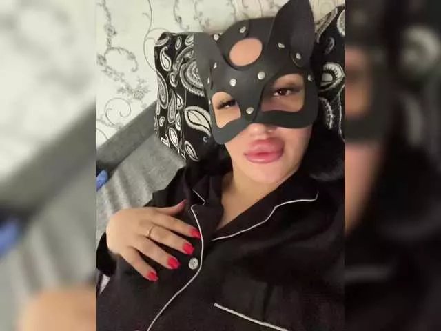 Offline alina-alex on BongaCams