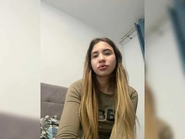 Freechat alizii on BongaCams