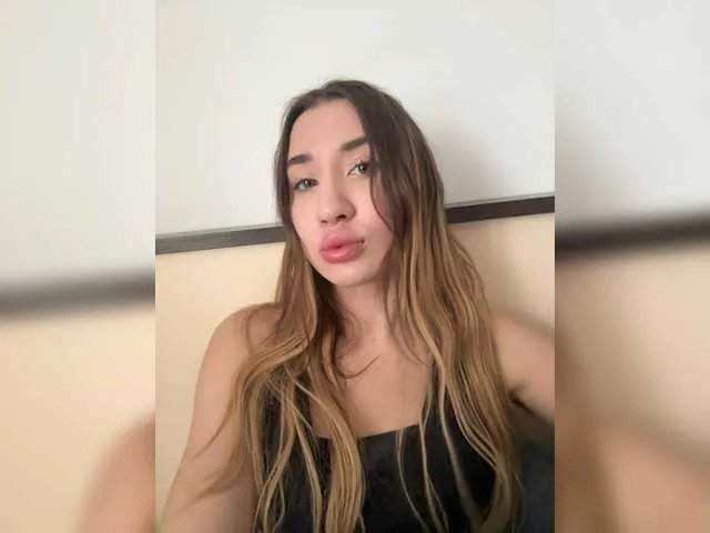 Freechat alizii on BongaCams