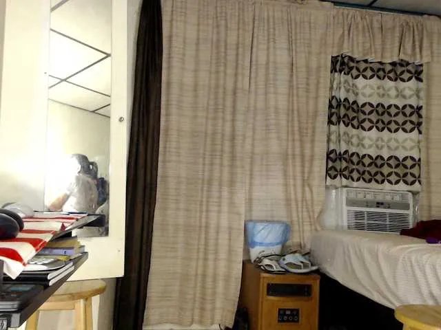 Freechat AnalTaxi on BongaCams