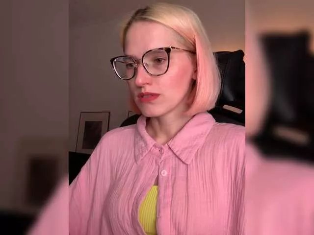 Freechat Asya-baby on BongaCams