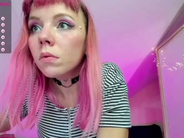 Offline AyraLust on BongaCams