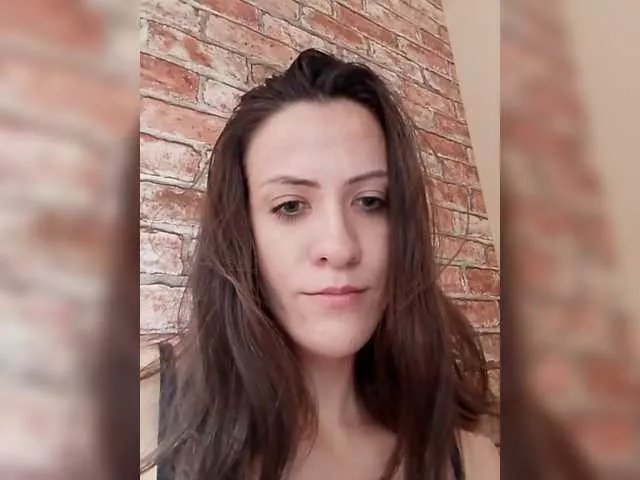 Offline Bogina2 on BongaCams