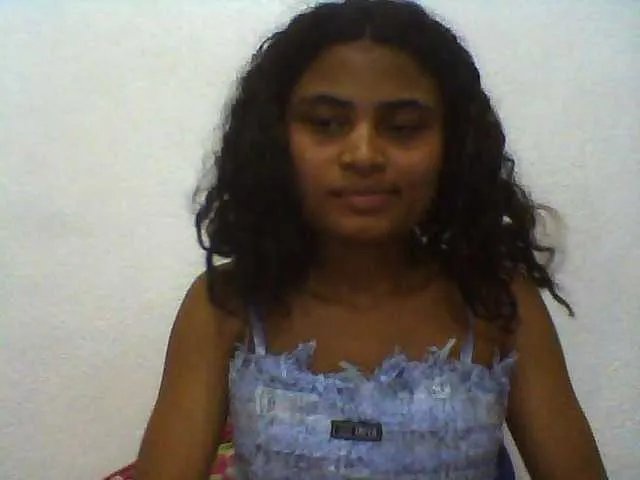 Freechat Carennehot2 on BongaCams