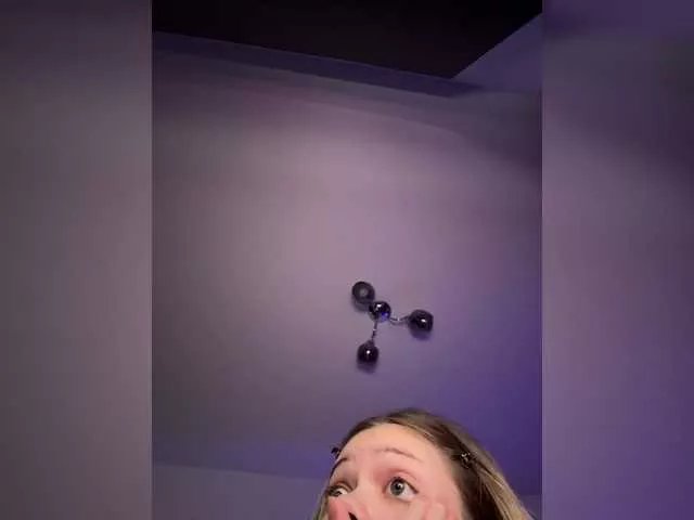 Offline chansetolove on BongaCams