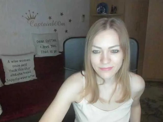 Offline CherishSia on BongaCams