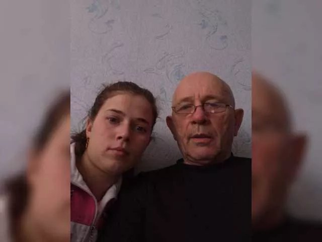 Offline CindyXErics on BongaCams