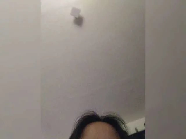 Offline Cutieass69 on BongaCams