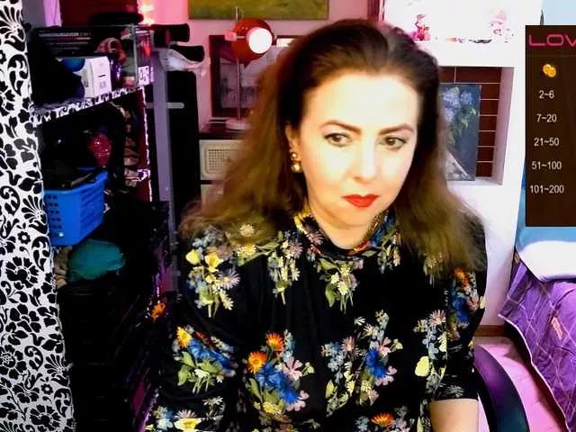 Offline Delicecatmyau on BongaCams