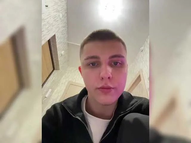 Offline DenisSofia on BongaCams