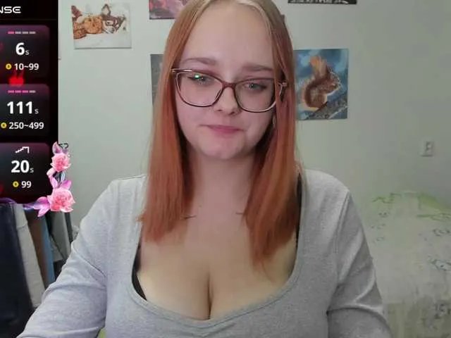 Offline Diafoxy on BongaCams