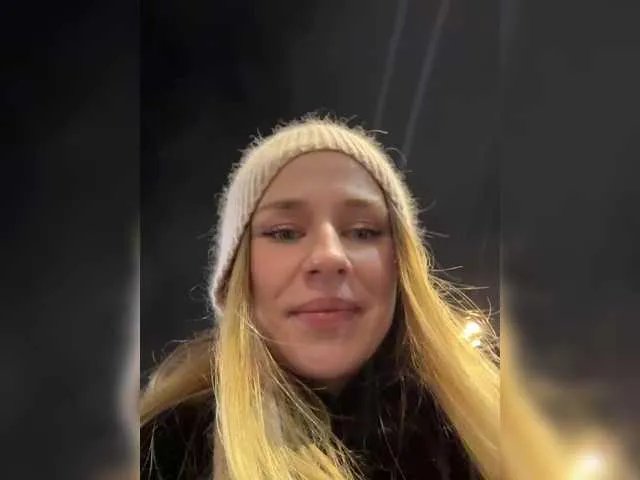 Freechat elegantbabe on BongaCams