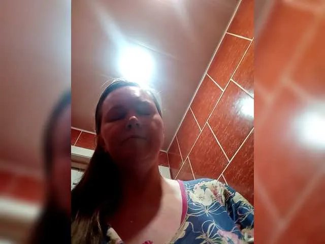 Elena565-1 on BongaCams 