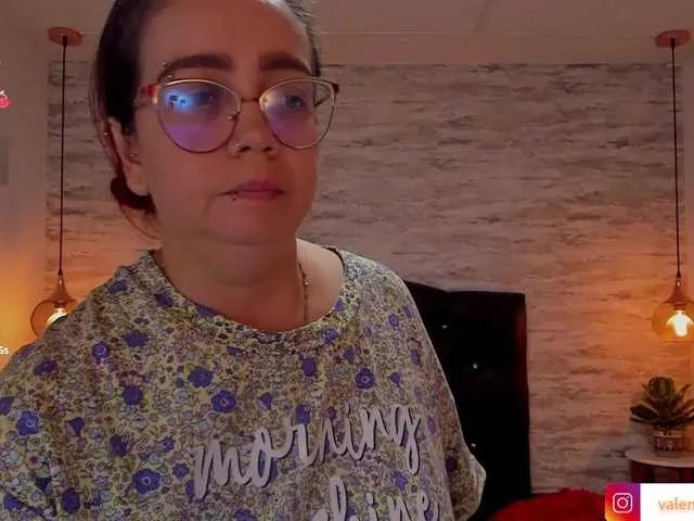 Offline exotical-baby on BongaCams