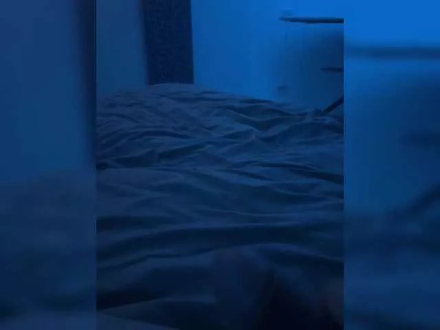 Offline FODFOD on BongaCams