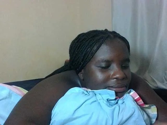 Offline Hotybobbies on BongaCams