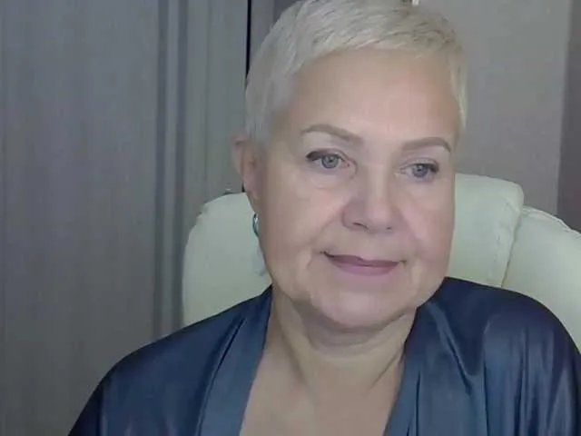 Offline IFannyLove on BongaCams