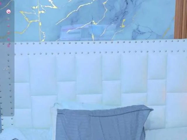 Freechat innocenthazel on BongaCams