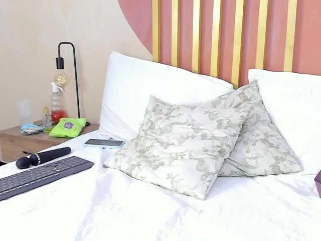 Offline JakeAndNicole on BongaCams