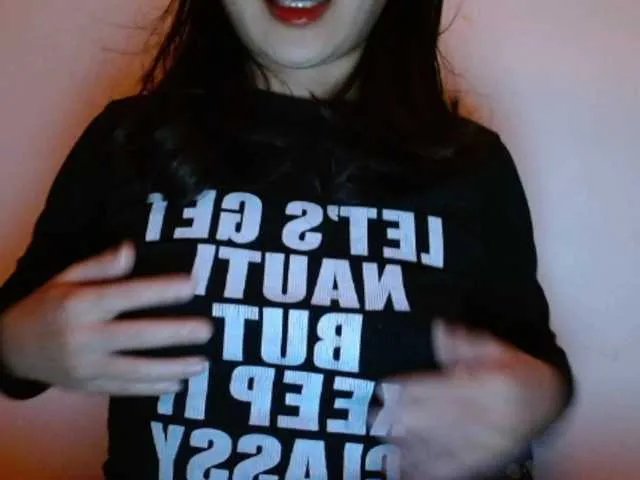 Offline Jenny-99 on BongaCams