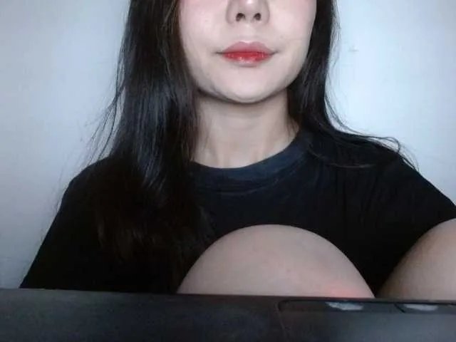 Offline Jenny-99 on BongaCams