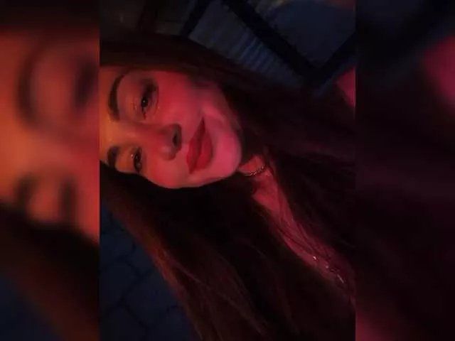 Offline judy-01 on BongaCams