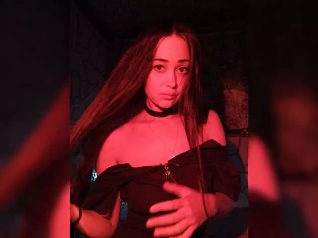 Offline judy-01 on BongaCams