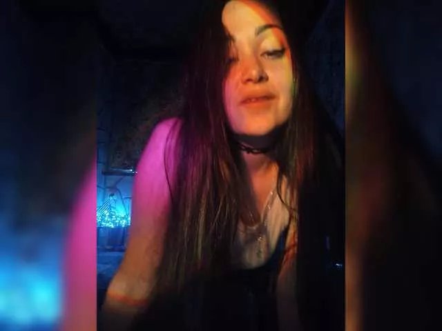 Offline judy-01 on BongaCams