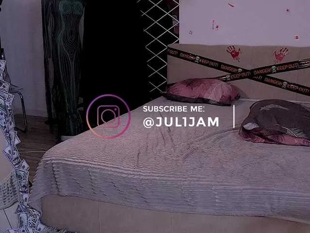 Offline juli-jam on BongaCams