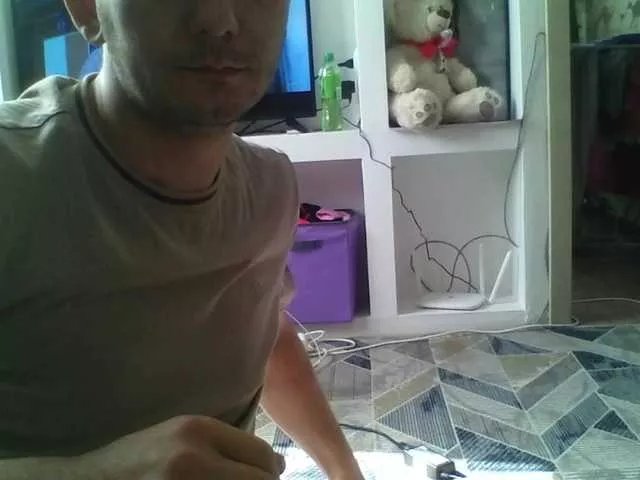 Offline Karina1003 on BongaCams