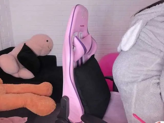 Offline KatrinaXX on BongaCams