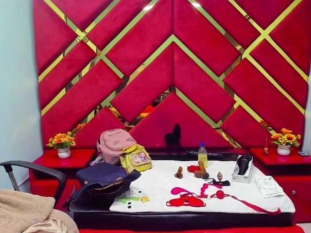 Offline KattaleyaLuck on BongaCams