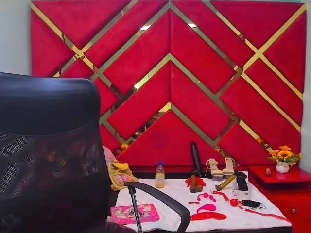 Offline KattaleyaLuck on BongaCams