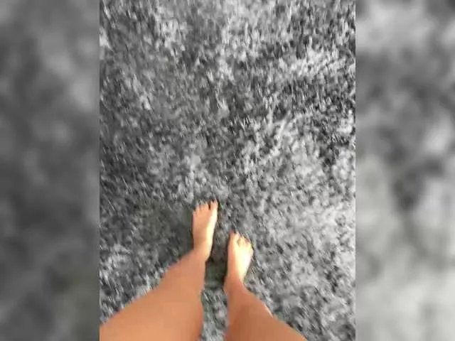 Offline KiraBlake on BongaCams