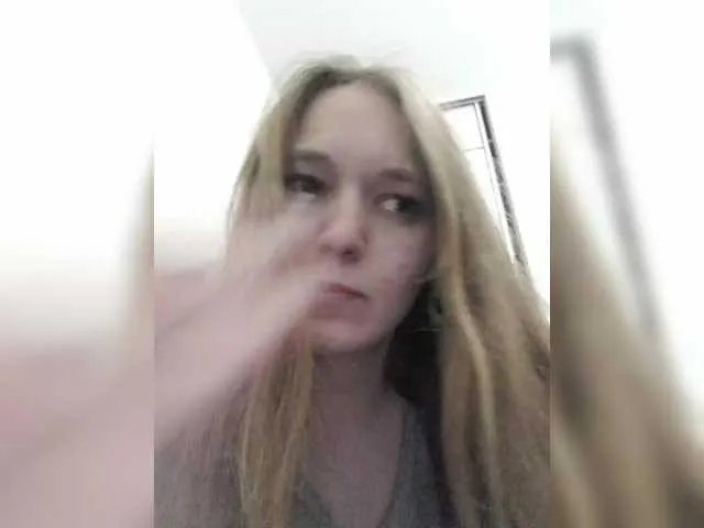 Freechat Kisa75 on BongaCams