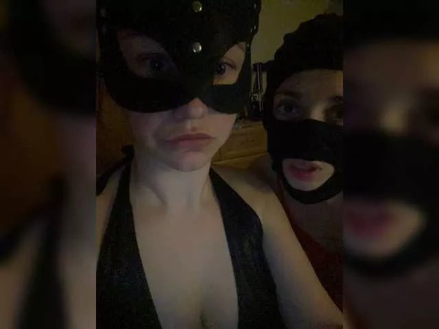 Offline leonlizka on BongaCams