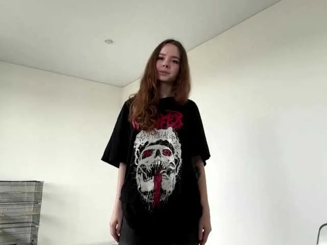 Lil-RO-XO on BongaCams 