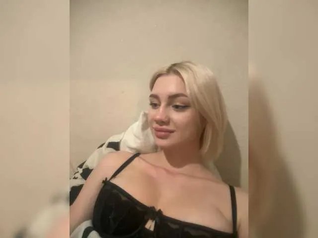 Freechat Linaaa on BongaCams